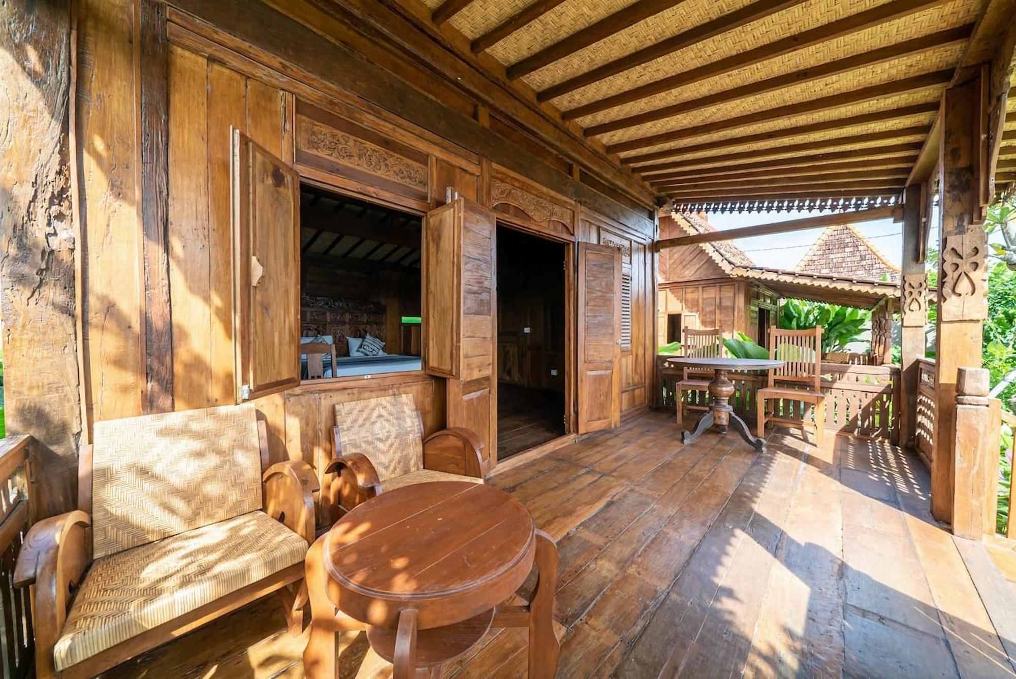 Lima Beach Inn Munggu Exterior foto