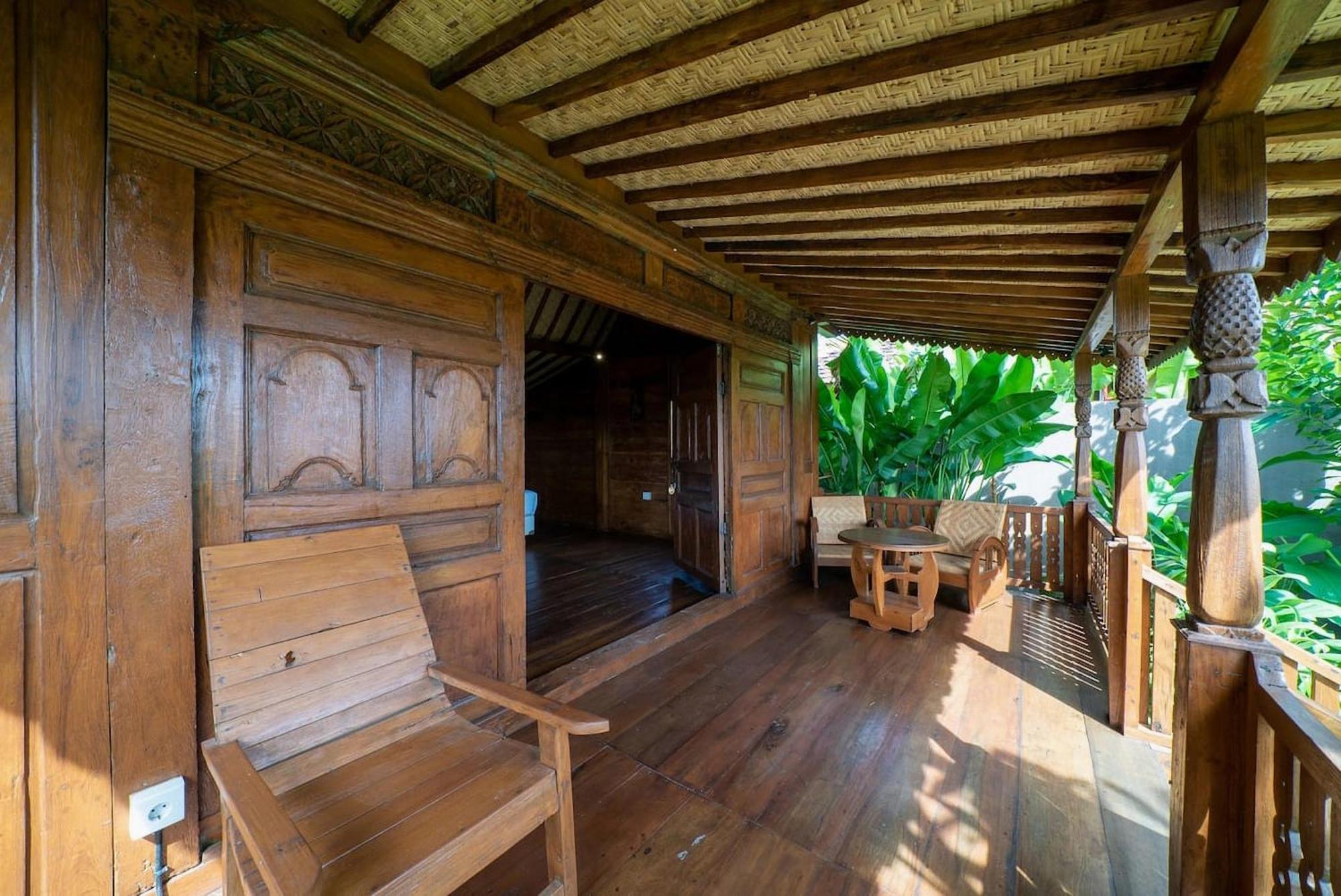 Lima Beach Inn Munggu Exterior foto