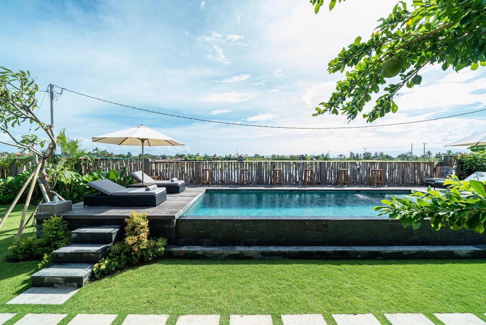 Lima Beach Inn Munggu Exterior foto